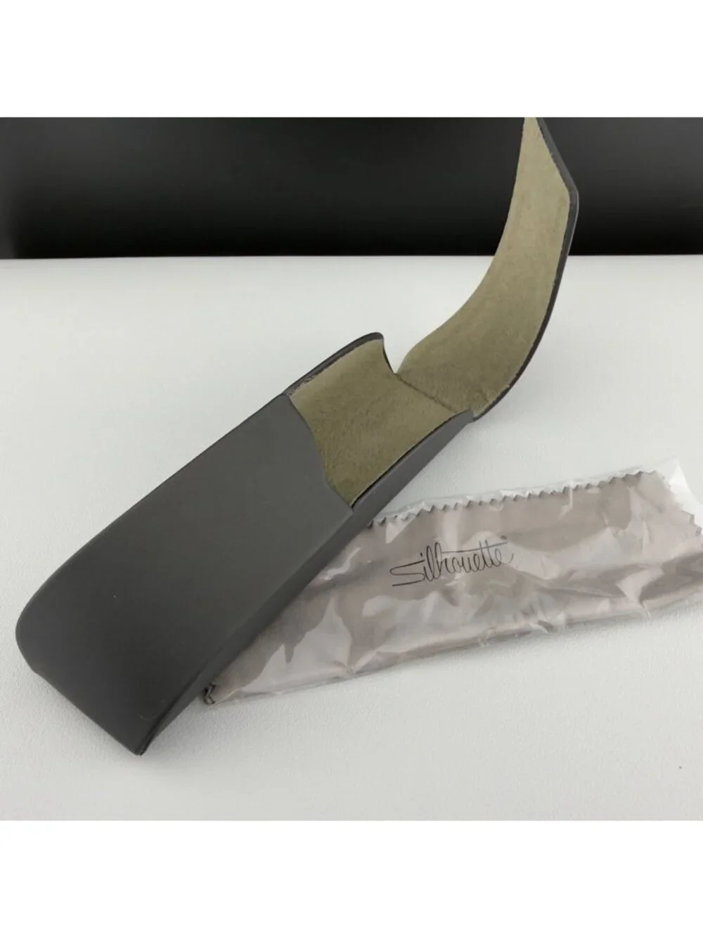 Silhouette Eyeglasses Case Hard Shell Gray Felt Lined Cleaning Cloth